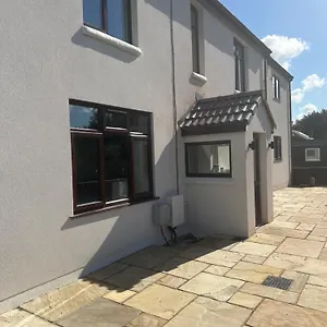 Bed & Breakfast Cedarwood, Felton (Somerset)